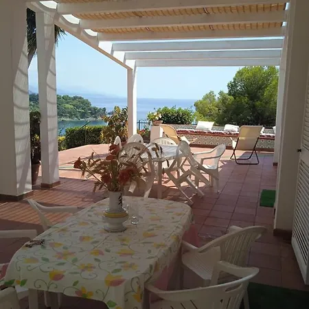 Villa Eminenza *