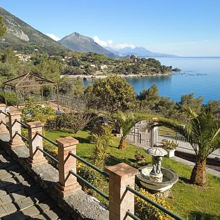 Holiday home Villa Eminenza Cersuta di Maratea