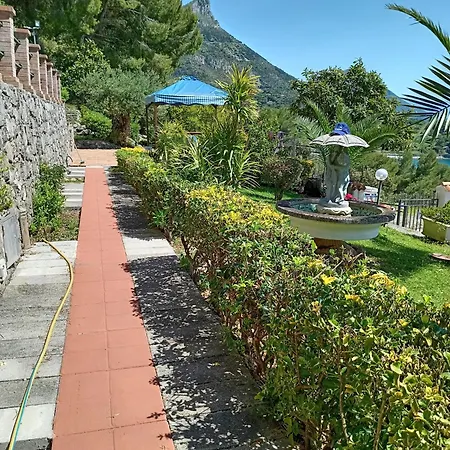 Holiday home Villa Eminenza *