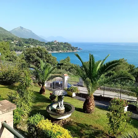 Holiday home Villa Eminenza